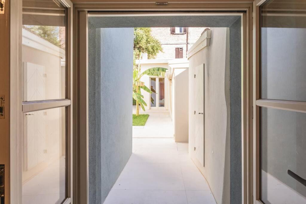 Luxury & Design: Oasi Nel Centro Storico Di Rimini Villa ภายนอก รูปภาพ